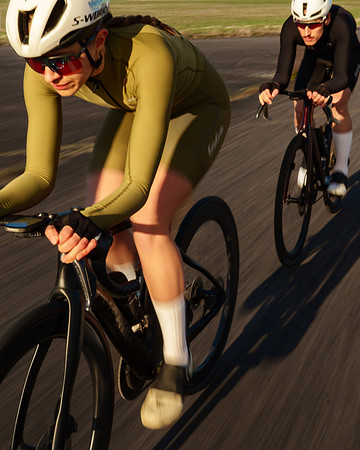 GripGrab-SS25-PACR-Long-Sleeve-1080x1350px-V07-wotxt