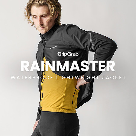 AW23-Package-1080x1080px-Rainmaster-White-01-text-example