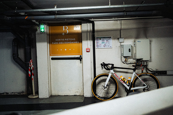 ebm08965