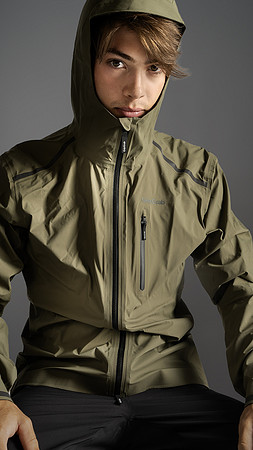 Product-EXPLR-Jacket-clean-1080x1920px