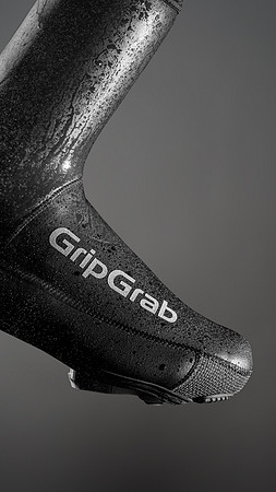 Product-PACR-ShoeCovers-clean-1080x1920px